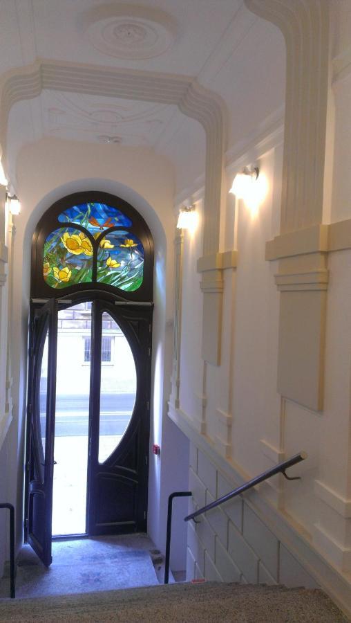 Luxe Living Boutique Pilsudskiego 11 Leilighet Krasków Eksteriør bilde