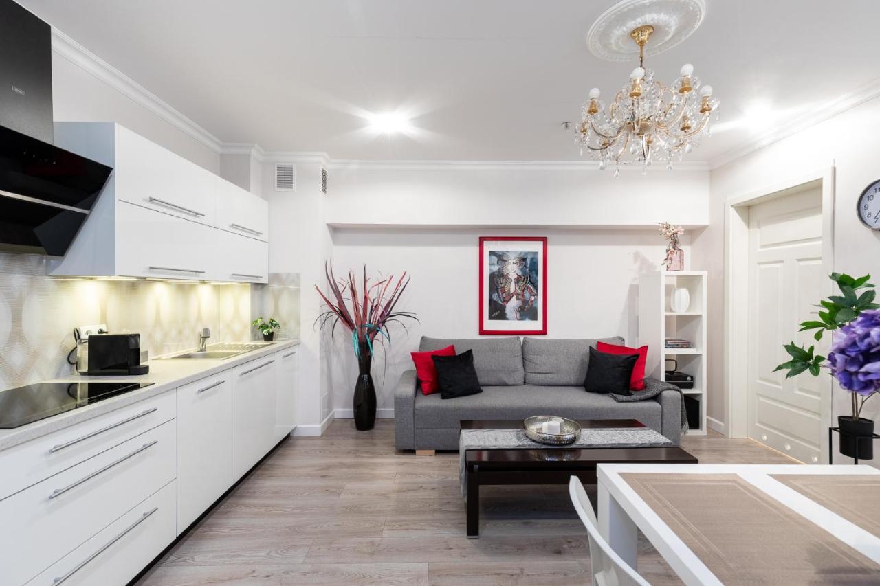 Luxe Living Boutique Pilsudskiego 11 Leilighet Krasków Eksteriør bilde